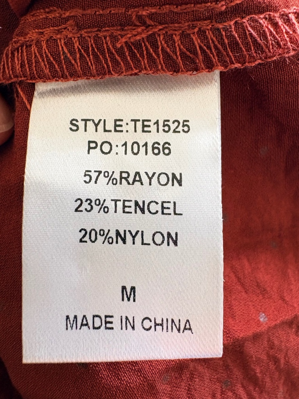 GiGio Blouse, Size M, Maroon, Sparkle - Picture 7 of 7